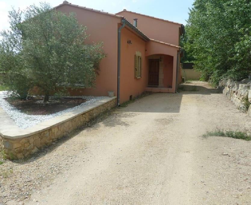 LaudunEntre Vignes Et Garrigues A 4Km Du Mas De So别墅 外观 照片